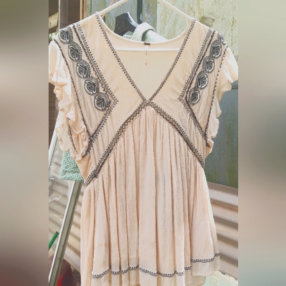 Free People top - Picture 1 of 2